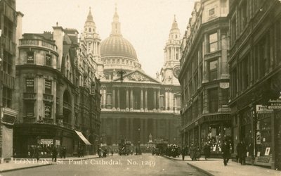 St Pauls Kathedraal, Londen door English Photographer