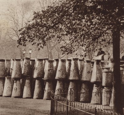 De algemene staking van 1926, het melkdepot in Hyde Park Londen door English Photographer