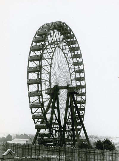 Het Grote Wiel in Earls Court, Londen door English Photographer