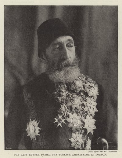 De overleden Rustem Pasha, de Turkse ambassadeur in Londen door English Photographer