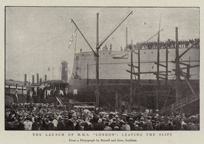 De tewaterlating van H.M.S. London, het verlaten van de hellingen door English Photographer
