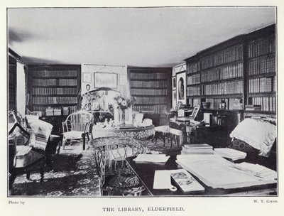 De bibliotheek, Elderfield door English Photographer