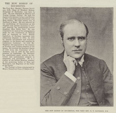 De nieuwe bisschop van Rochester, de zeer eerwaarde R T Davidson, DD door English Photographer
