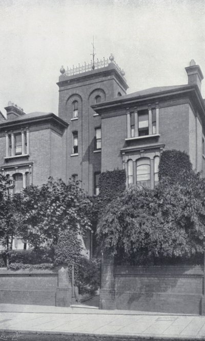 De Residentie van Theodore Watts-Dunton en Algernon C Swinburne, The Pines, Putney (zw/w foto) door English Photographer