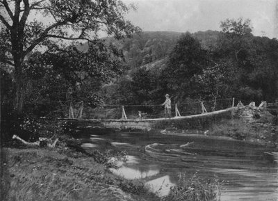 De wankele brug, Llandrindod Wells door English Photographer