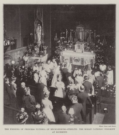 Het huwelijk van prinses Victoria van Mecklenburg-Strelitz, de rooms-katholieke ceremonie in Richmond door English Photographer