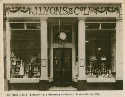 De eerste Lyons Teashop door English Photographer