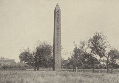 De obelisk van Heliopolis waar Mozes werd opgeleid door English Photographer