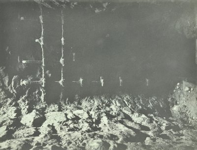 Tower of London, Tower Hill: ondergrondse gangen, 1899 door English Photographer
