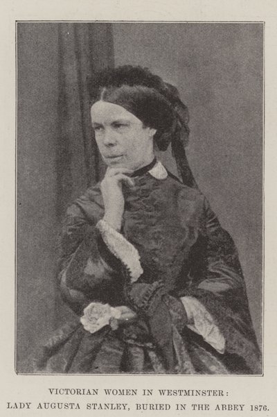 Victoriaanse vrouwen in Westminster, Lady Augusta Stanley, begraven in de abdij 1876 door English Photographer
