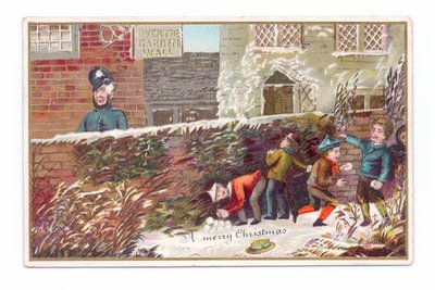 Victoriaanse kerstkaart van jongens die zich achter een bakstenen muur verstoppen en een sneeuwbal naar een politieagent gooien, ca. 1880 (kleur litho) door English School