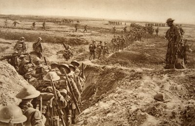 Britse infanterie rukt op in de aanval op Cambrai, 1914-19 door English School