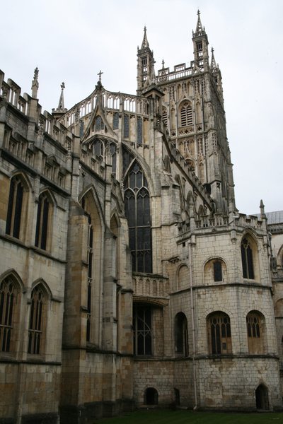 Het oostelijke einde van de kathedraal gezien vanuit het noordoosten door English School