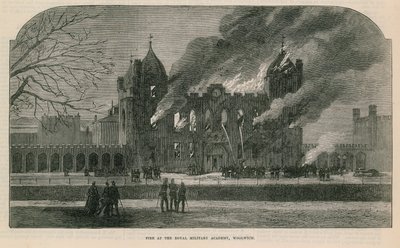 Brand bij de Koninklijke Militaire Academie in Woolwich door English School