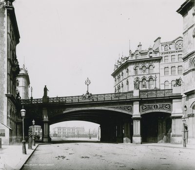 Holborn Viaduct; foto door English School