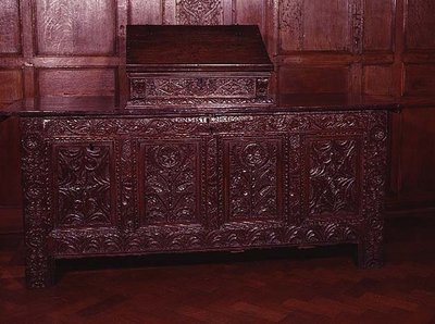 Ingelegde kist, met architectonische motieven, late 16e eeuw (eik ingelegd met andere houtsoorten) door English School