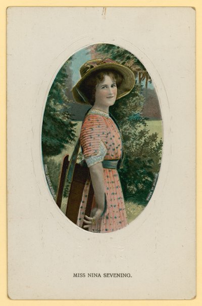 Miss Nina Sevening, actrice door English School