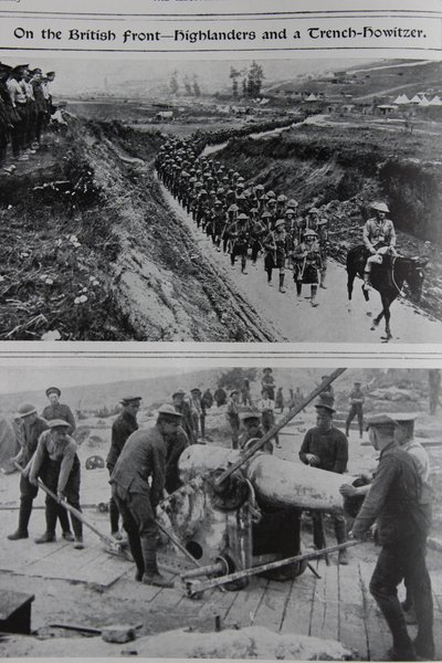 Aan het Britse front - Hooglanders en een loopgraafhouwitser, 1914-18 door English School