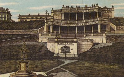 Plymouth: De Colonnade op de Hoe door English School