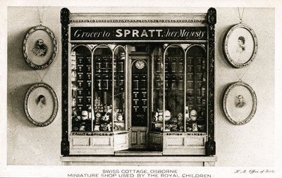 Spratt, kruidenier van Hare Majesteit, miniatuurwinkel voor de Koninklijke Kinderen, Zwitsers Huisje, Osborne House, Isle of Wight door English School