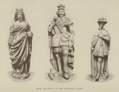 Beelden van Koningin Elizabeth I, Koning Karel I en Koning Eduard VI van de voorkant van Guildhall Chapel, City of London door English School