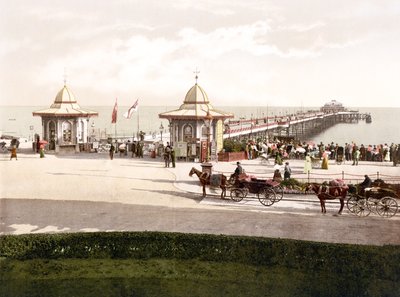 De Pier, Worthing door English School
