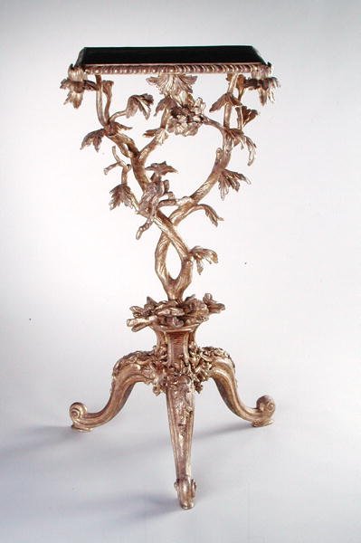 Drietalige tafel, c.1760 door English School
