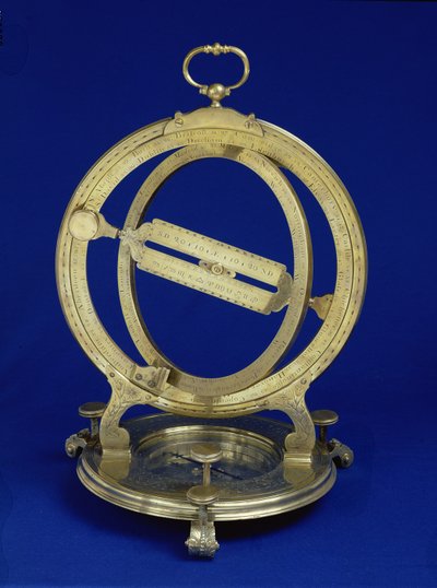 Universele Equinoctiale Staande Ring Zonnewijzer, waarschijnlijk gemaakt door Thomas Heath, c.1730 (messing) door English School