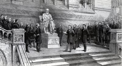 Onthulling van het standbeeld van wijlen Charles Darwin in het Natural History Museum, South Kensington, 9 juni 1885 door English School