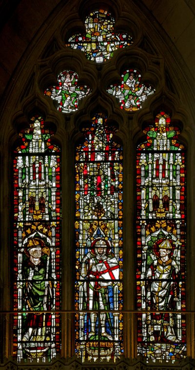 Raam N2 met St. Blasius, St. Joris en een paus (Leo?) door English School