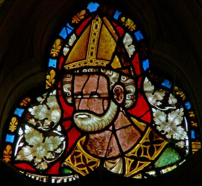 Raam s-2 met St. Julianus door English School