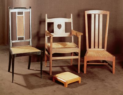 Arts and Crafts stoelen, ca. 1896-1925 door English School English School
