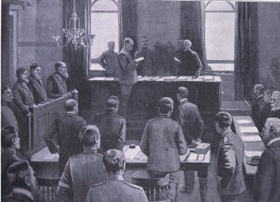 Een proces voor verraad in Bloemfontein, uit After Pretoria: The Guerilla War gepubliceerd door Harmsworth Bros Limited, 1901 door Enoch Ward