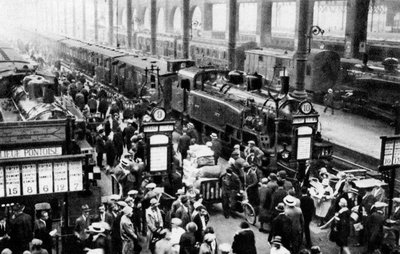 Aankomst van de trein op Noordstation, Parijs, 1931 door Ernest Flammarion
