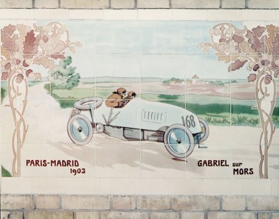 Gabriel rijdt in een Mors-auto in de race van Parijs naar Madrid in 1903, bekend als De Dodenrace: keramische tegels vervaardigd door Gilardoni Fils et Cie van Parijs, naar een tekening van Ernest Montaut (1878-1909) door Ernest Montaut
