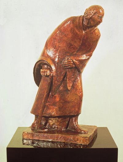 Oude vrouw met een wandelstok door Ernst Barlach