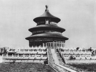 Peking, Tien tan, Chihli, Tempel van de Hemel, Hal van Jaarlijkse Gebeden door Ernst Boerschmann