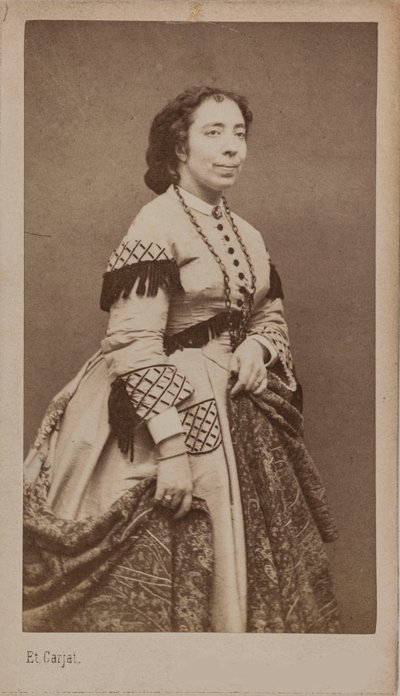 Portret van de zanger en componist Pauline Viardot 1821-1910, tussen 1860 en 1865 door Etienne Carjat
