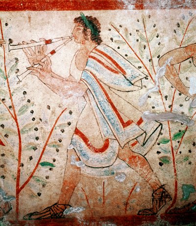 Een fluitspeler. Detail van een fresco, 5e eeuw v.Chr. door Etruscan