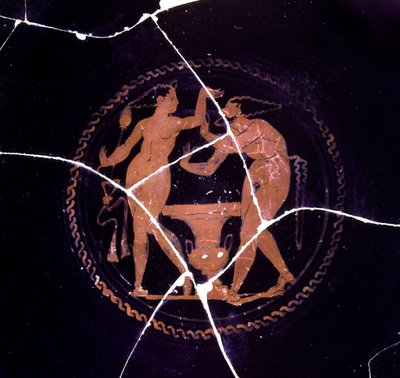 Detail van een kylix die een maenade en een sater voorstelt, 330-300 v.Chr. door Etruscan