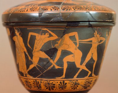 Pyxis met atleten in de sportschool. Roodfigurige keramiek, uit Cerveteri (Lazio). Etruskische beschaving, 4e eeuw v.Chr. door Etruscan