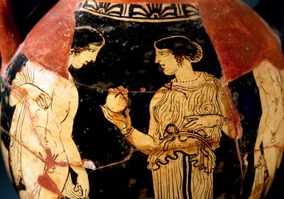 Roodfigurige keramiek, pelike die een jong meisje afbeeldt dat een granaatappel aanbiedt, gerestaureerd door Sommavilla-schilder door Etruscan