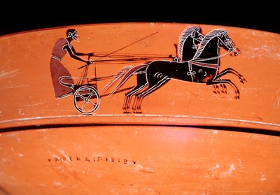 Terracotta vaas detail die een wagen getrokken door twee paarden voorstelt, 4e eeuw v.Chr. door Etruscan