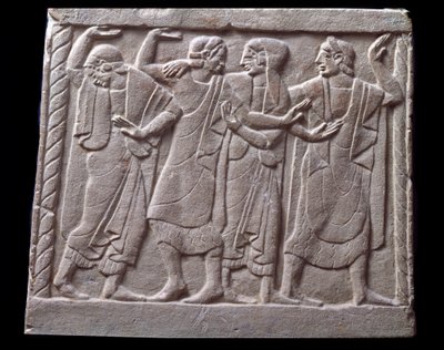 Dansscène, laag reliëf van marmeren grafsteen door Etruscan Etruscan