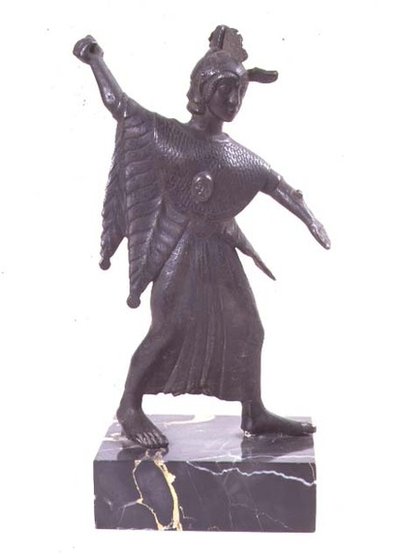 Beeld van Minerva vechtend, Etruskisch door Etruscan Etruscan