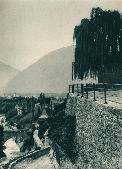 Uitzicht op de stad, Merano, Zuid-Tirol, Italië, 1927 door Eugen Poppel