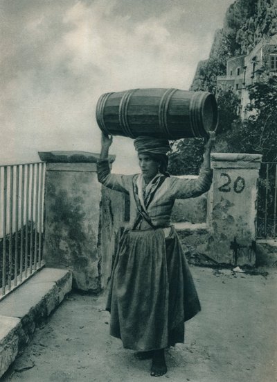 Waterdrager, Capri, Italië, 1927 door Eugen Poppel