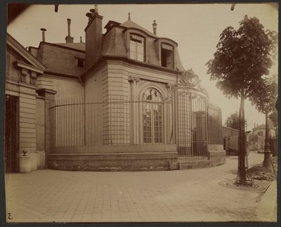 Hospice Debrousse, voormalig park van Philippe Egalité - Rue de Bagnolet 148 (Charonne) door Eugène Atget