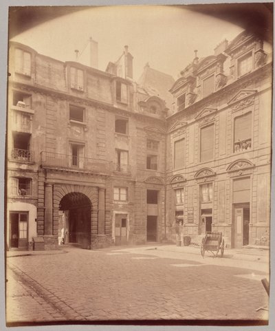 Hôtel de Sully door Eugène Atget