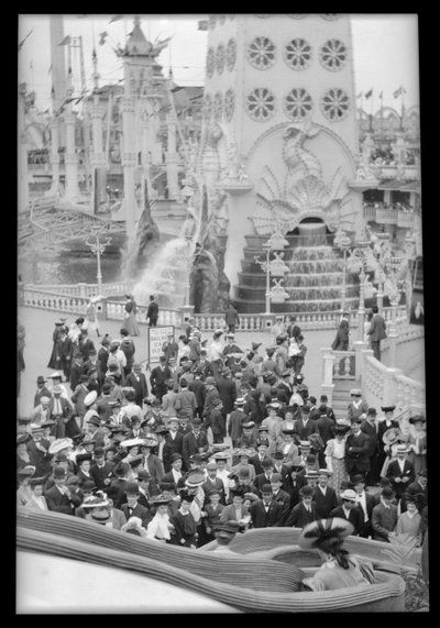Luna Park, 1909 door Eugene Wemlinger
